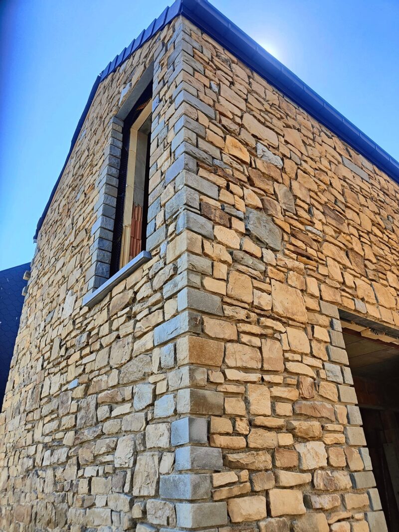 Construction traditionnelle en maçonnerie à Namur — Ruggiero Construction